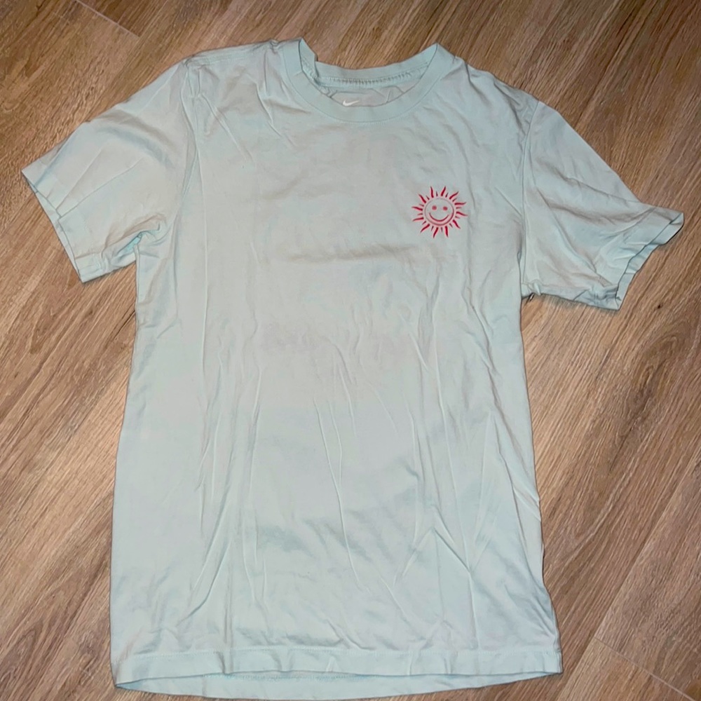 Like new Nike tee